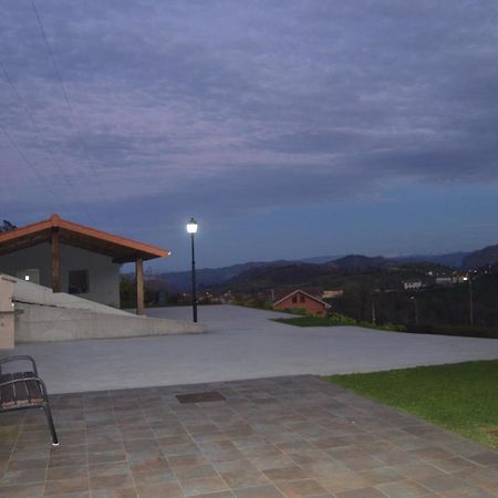 Apartamentos Rurales Penon Blanco Penerudes Esterno foto