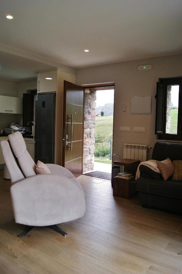 Apartamentos Rurales Penon Blanco Penerudes Esterno foto