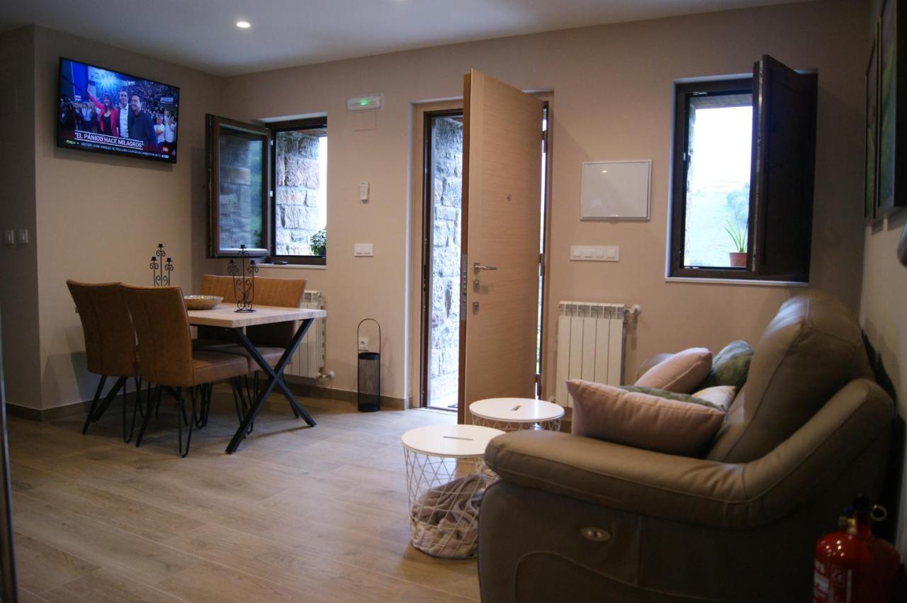 Apartamentos Rurales Penon Blanco Penerudes Esterno foto
